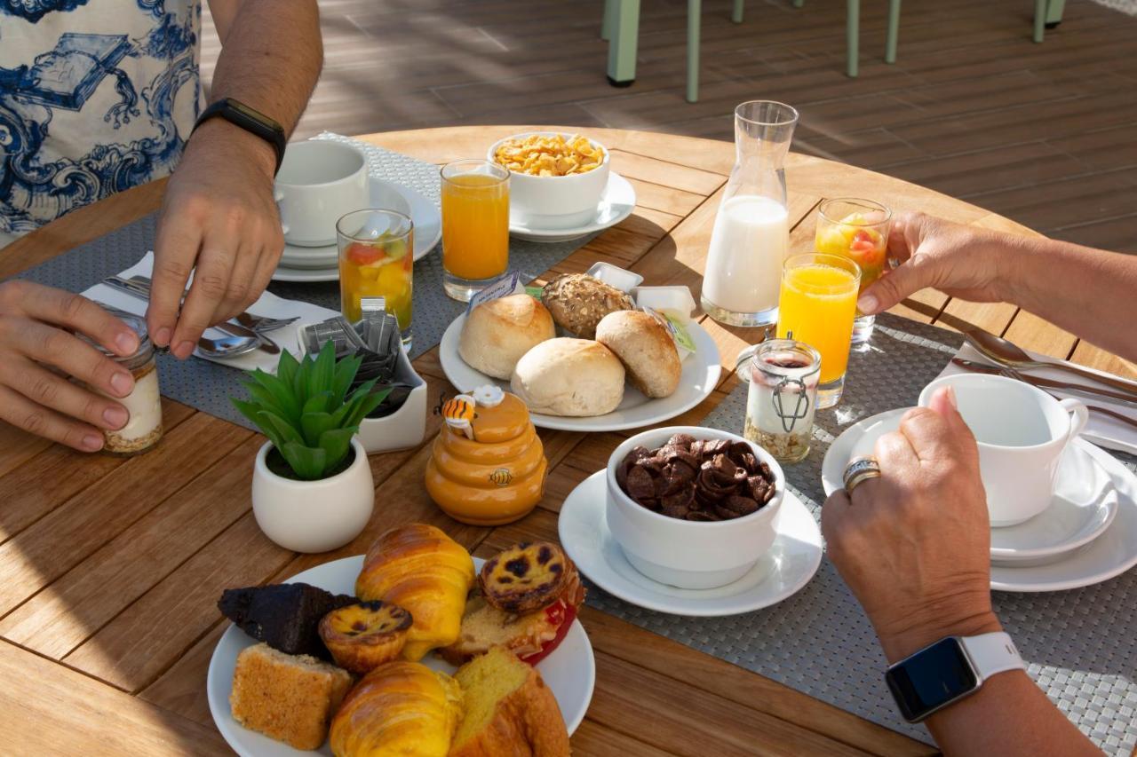 Casual Raizes Porto Hotell Exteriör bild